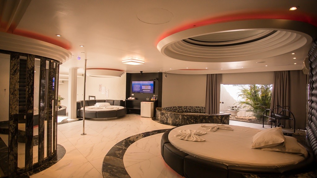 Suite Premium 03